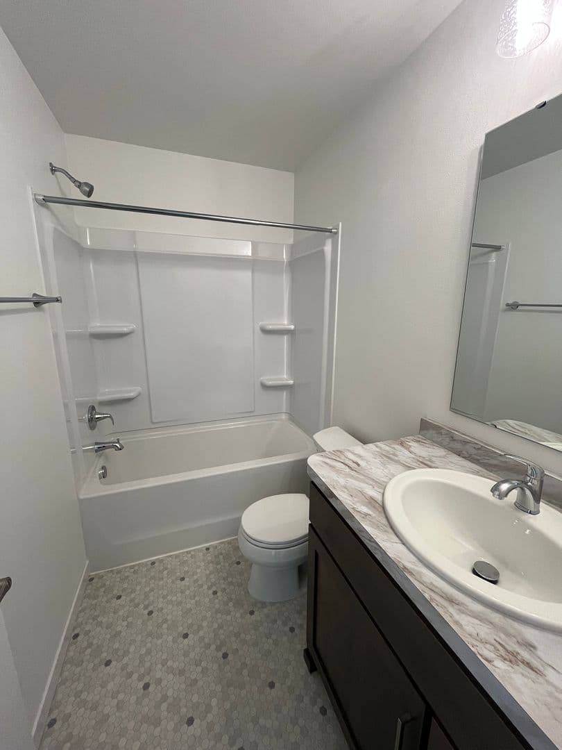 West Fargo Townhome: 950 61st Ave W - 5837 James Dr W
