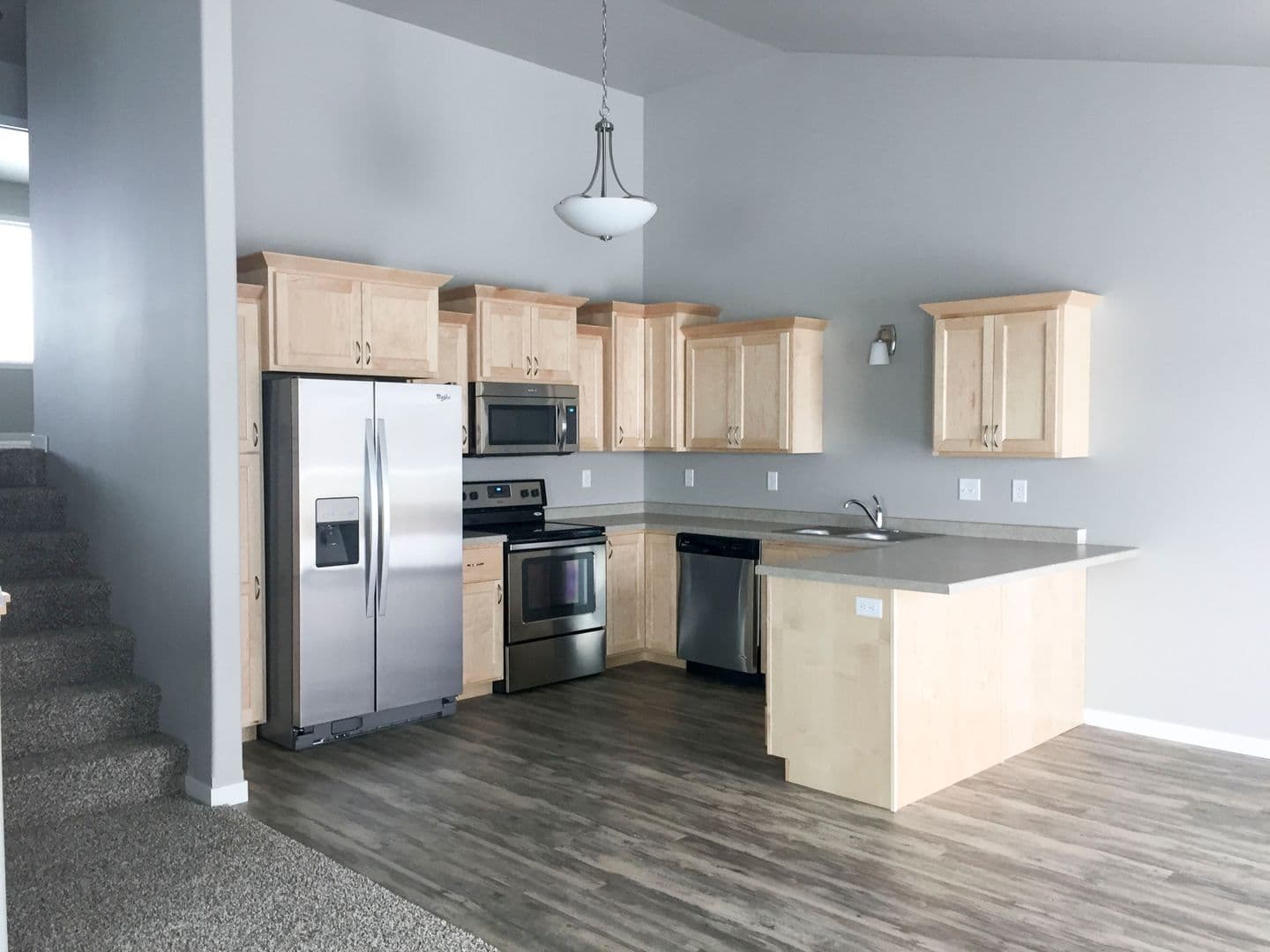 Moorhead Townhome: 35th St Circle S