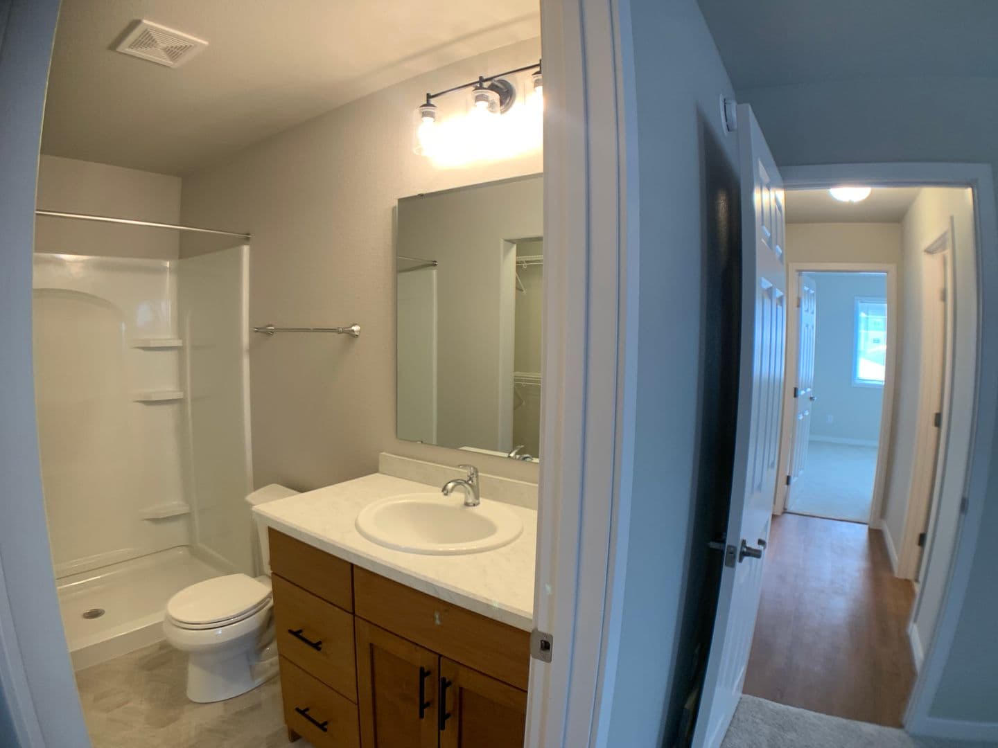 Moorhead Townhome: 1701-1919 Johnson Dr S