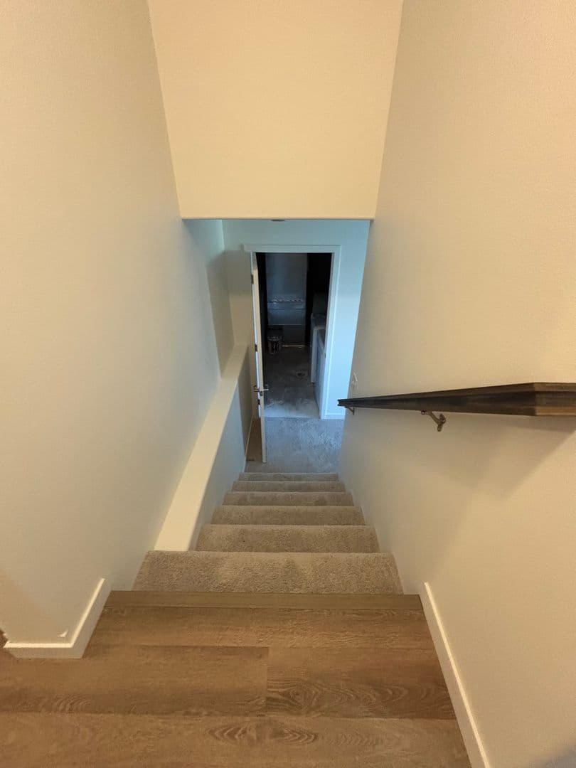 West Fargo Townhome: 950 61st Ave W - 5837 James Dr W