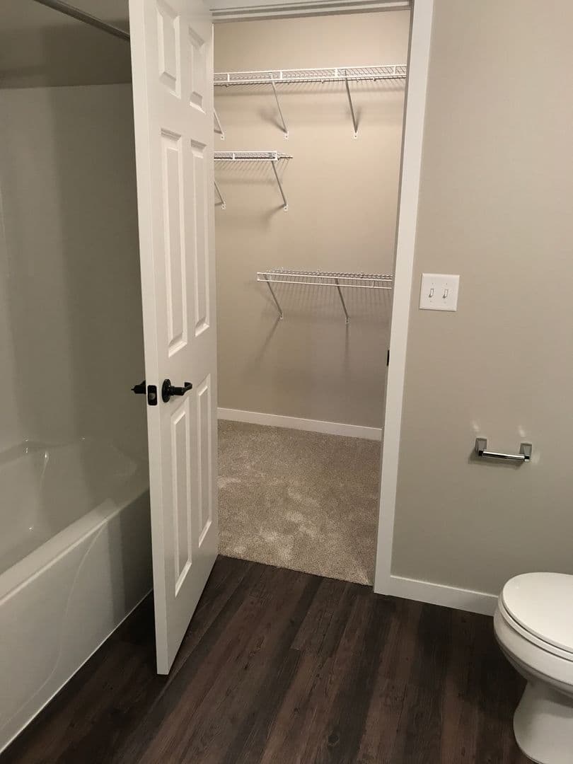 West Fargo House: 2723 11th St W