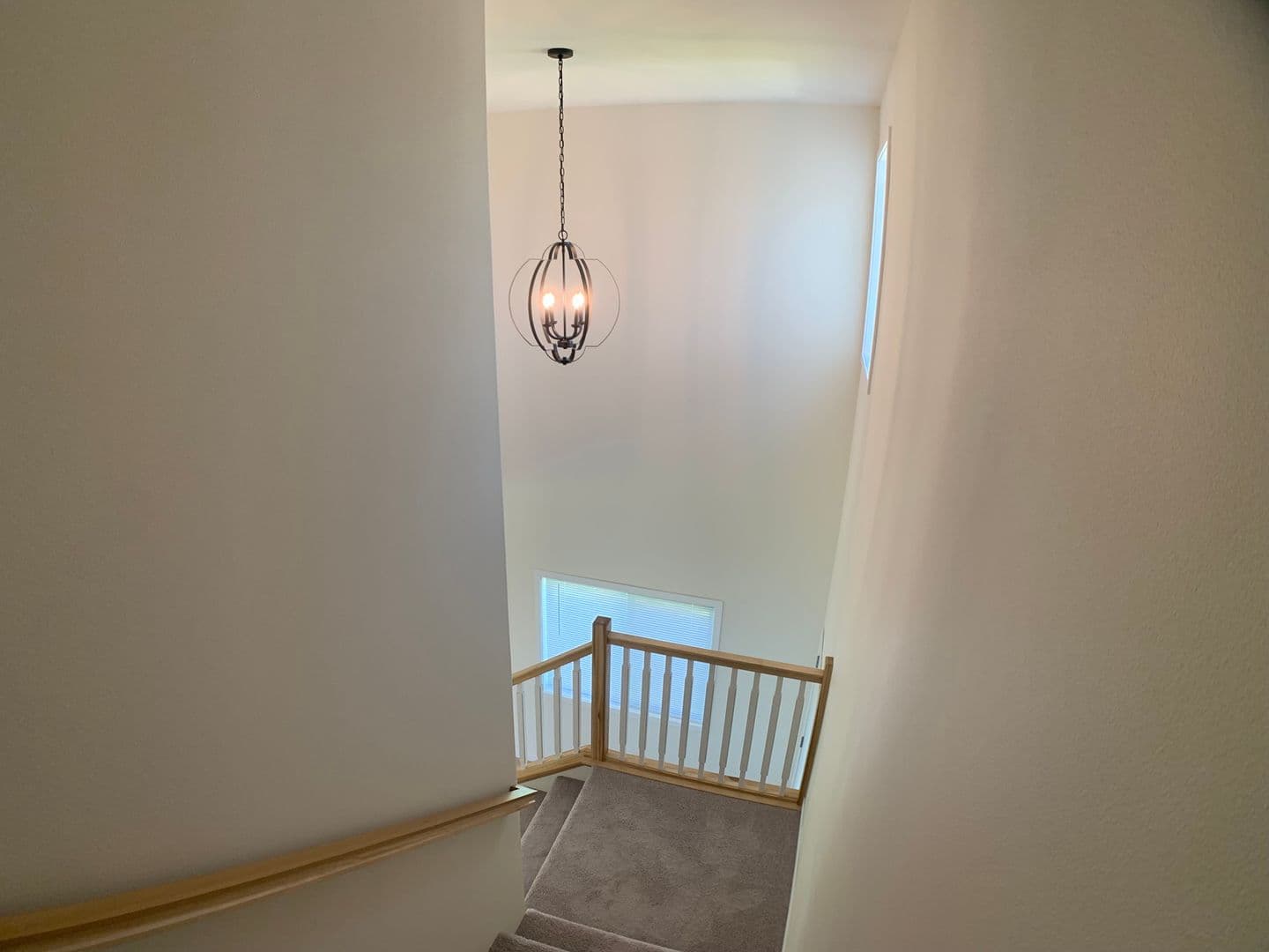 West Fargo House: 1360 Goldenwood Dr NW
