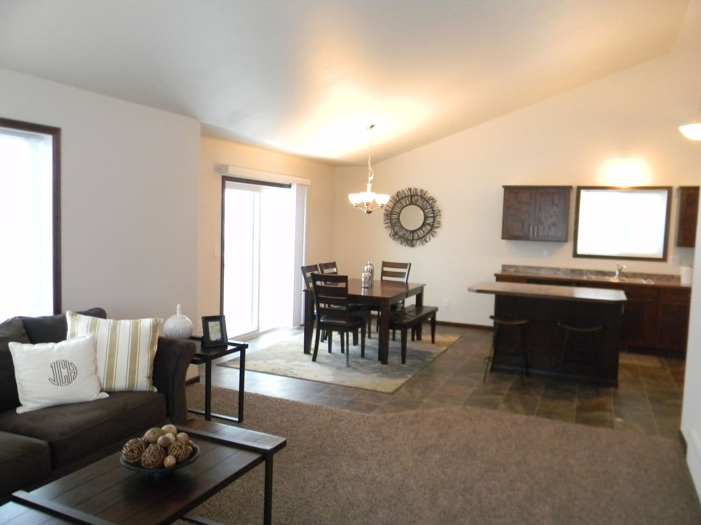 West Fargo House: 521 Foxtail Dr