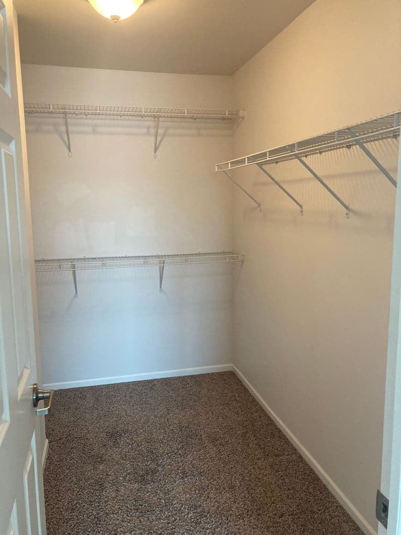 West Fargo House: 1312 4th St NW