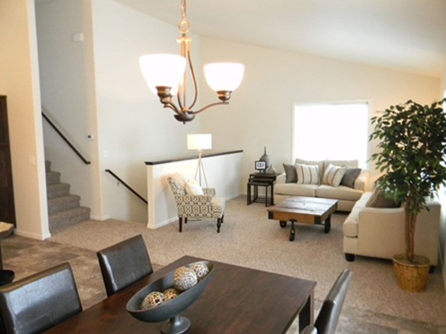 Fargo House: 5975 57th Ave S