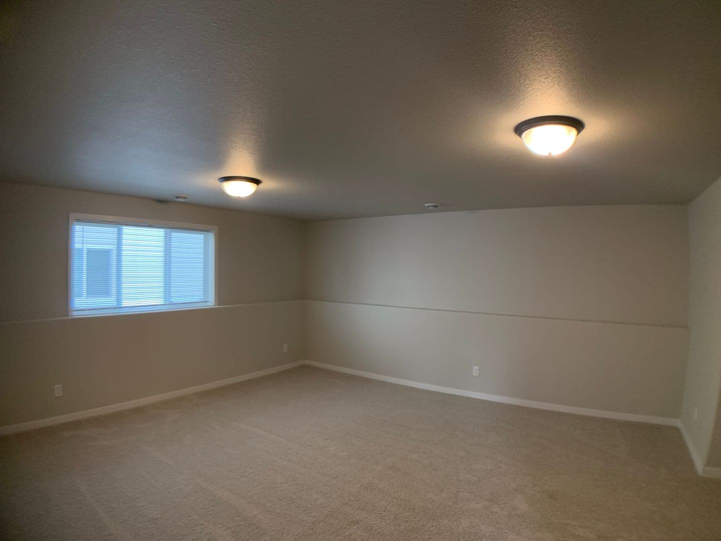 Moorhead Townhome: 1701-1919 Johnson Dr S