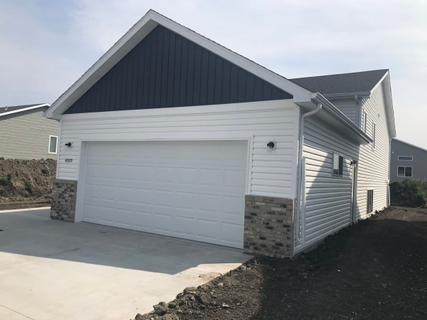 Moorhead House: 4205 14th Ave S