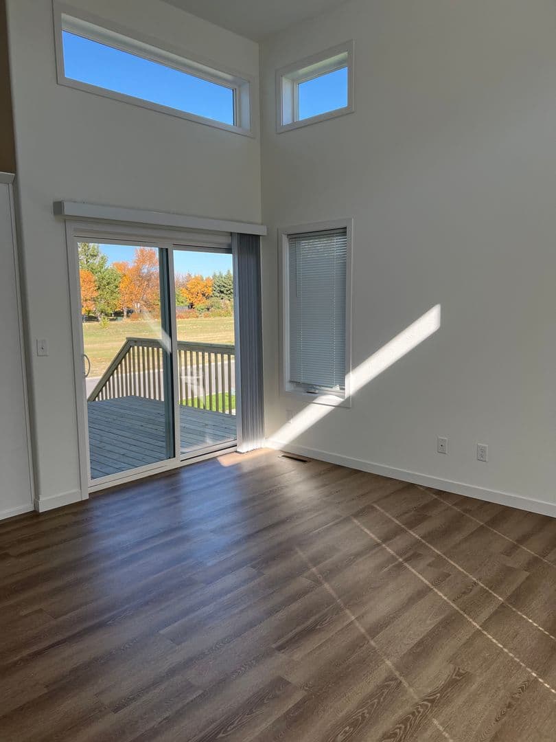 Fargo House: 6510 28th St S