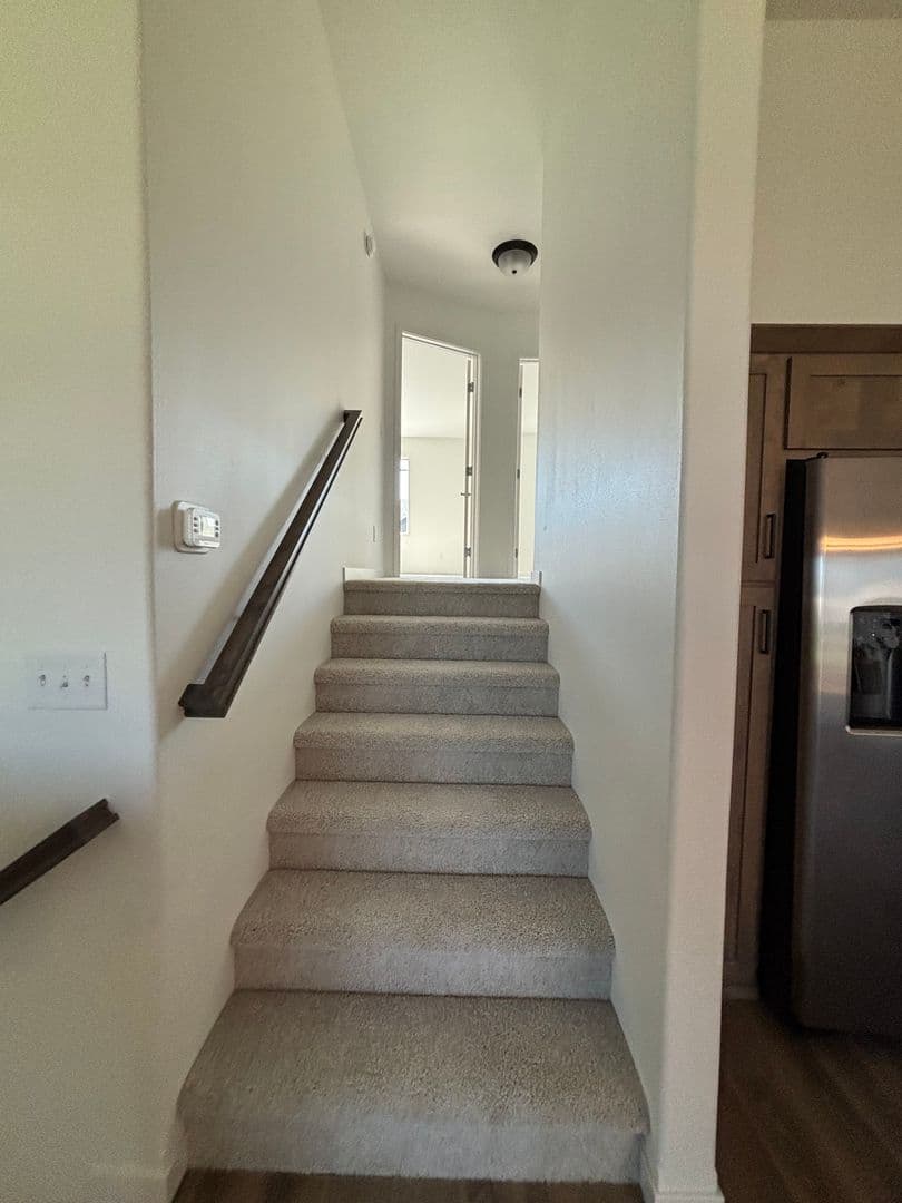 West Fargo Townhome: 950 61st Ave W - 5837 James Dr W