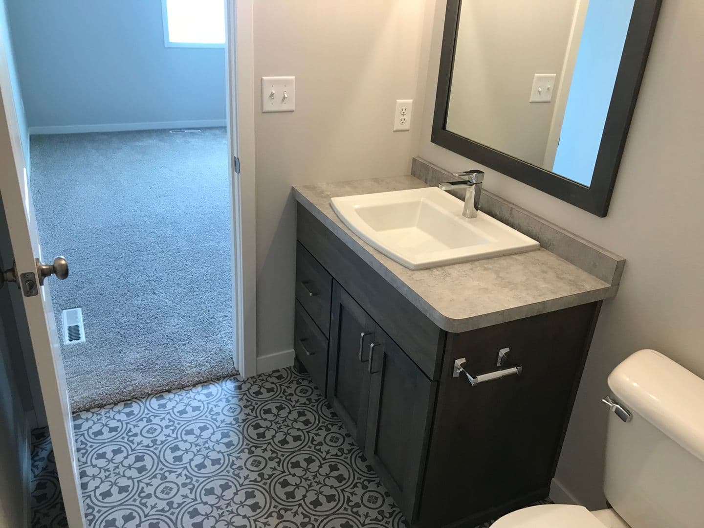 Moorhead House: 4522 13th St S