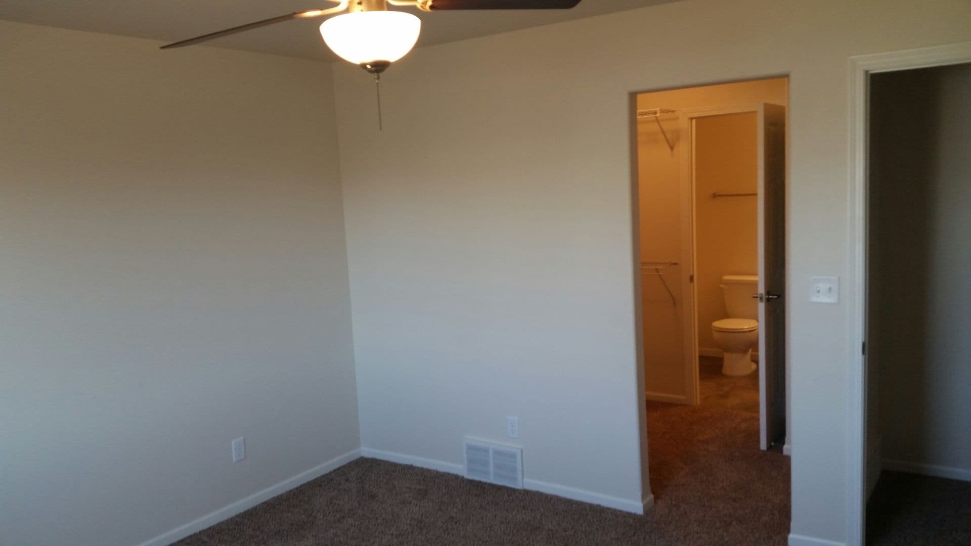 Fargo House: 5563 58th St S