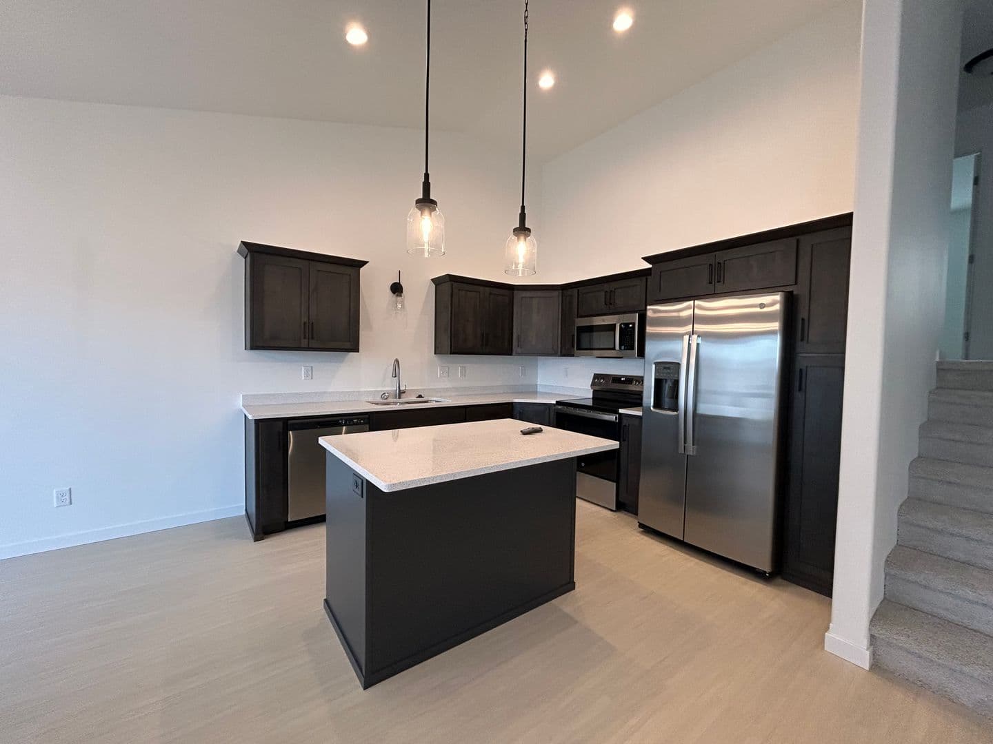 West Fargo Townhome: 950 61st Ave W - 5837 James Dr W