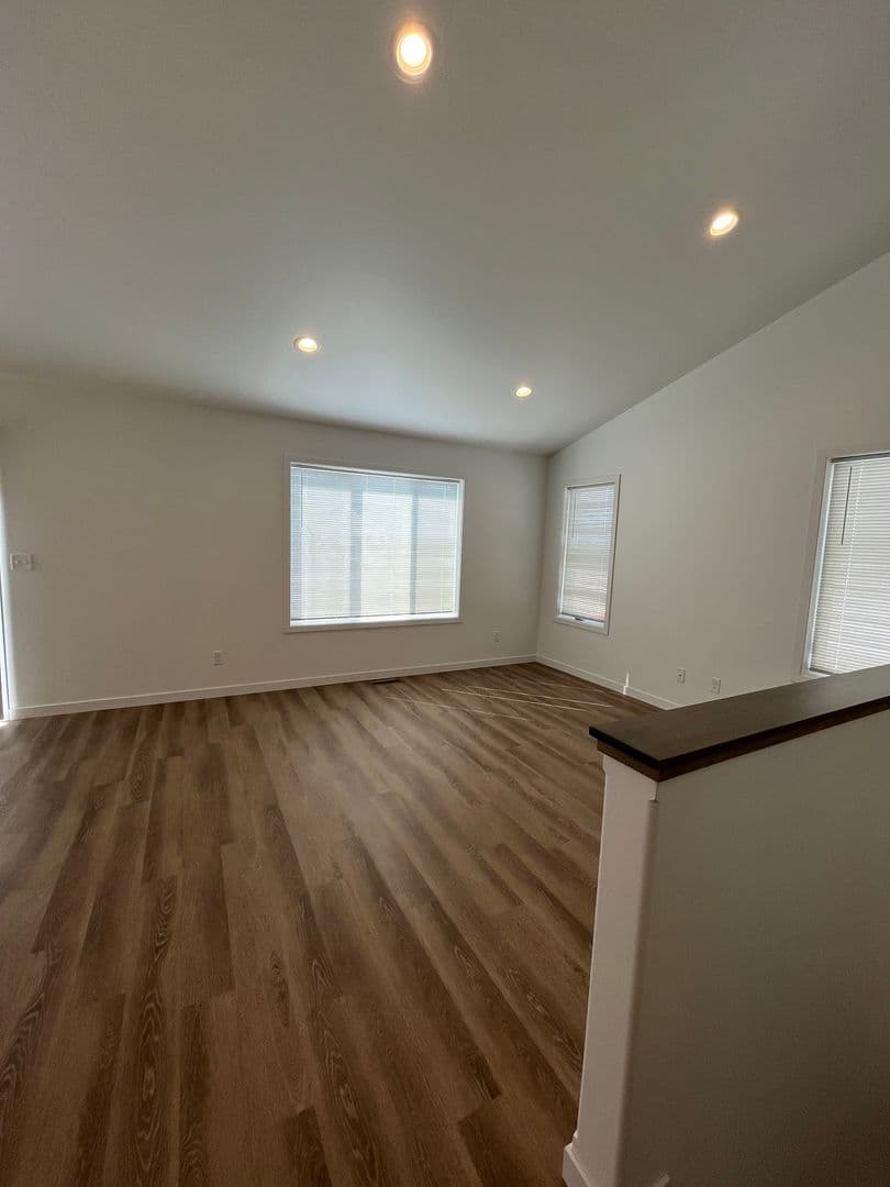 West Fargo Townhome: 6137 Martin Ln W