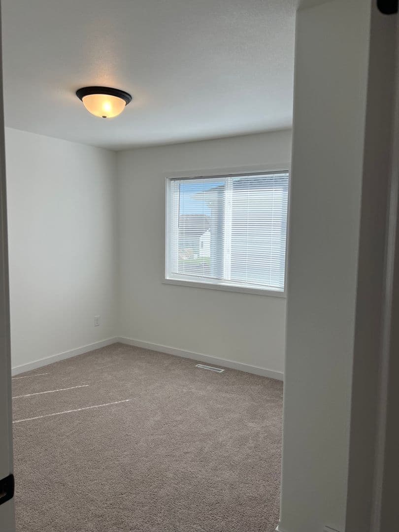 Fargo House: 6510 28th St S