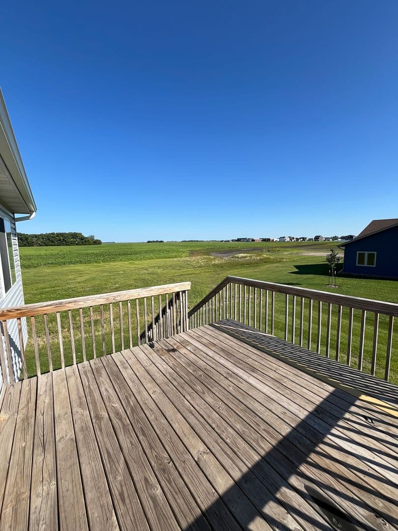 Moorhead House: 4217 14th Ave S