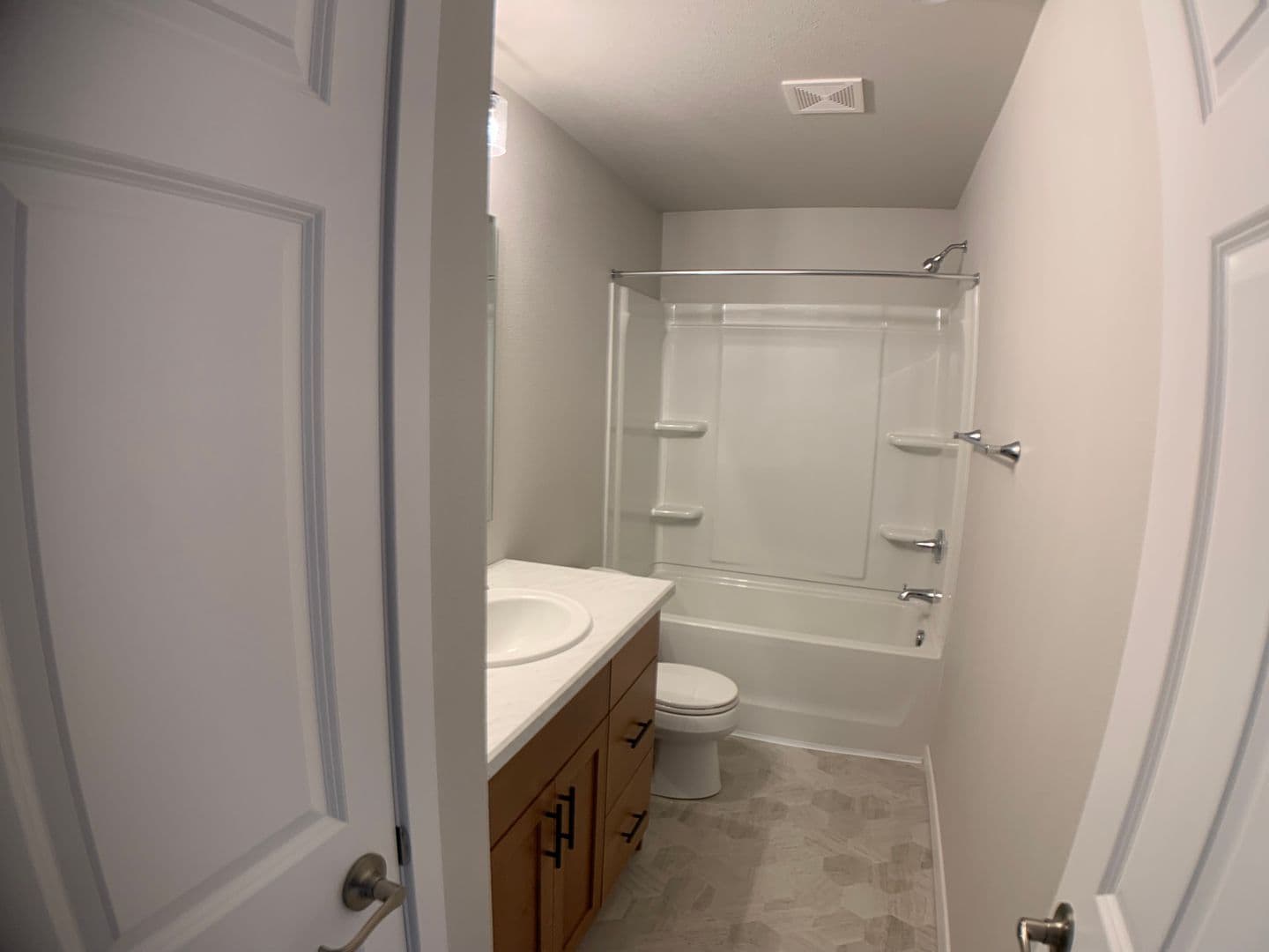 Moorhead Townhome: 1701-1919 Johnson Dr S