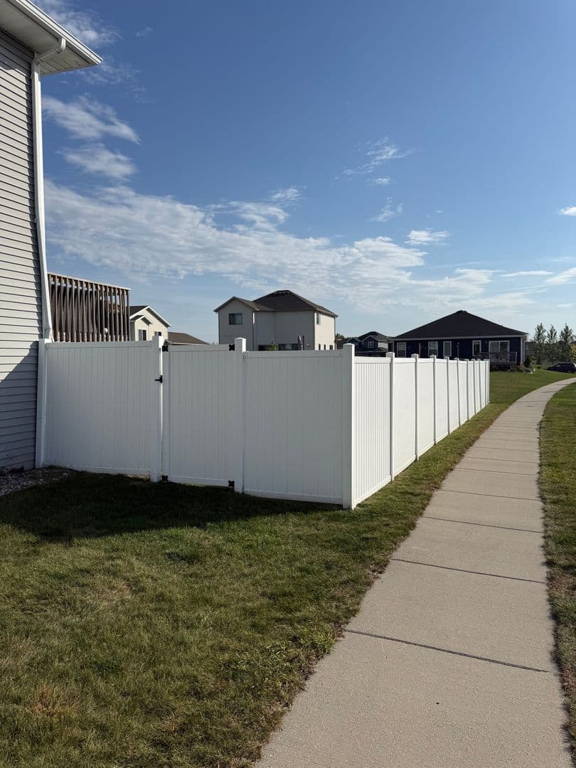 Fargo House: 6298 59th Ave S