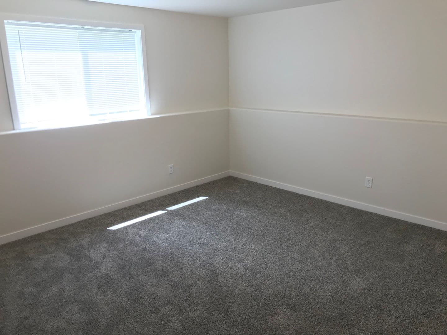 West Fargo House: 2148 Allison Lane W
