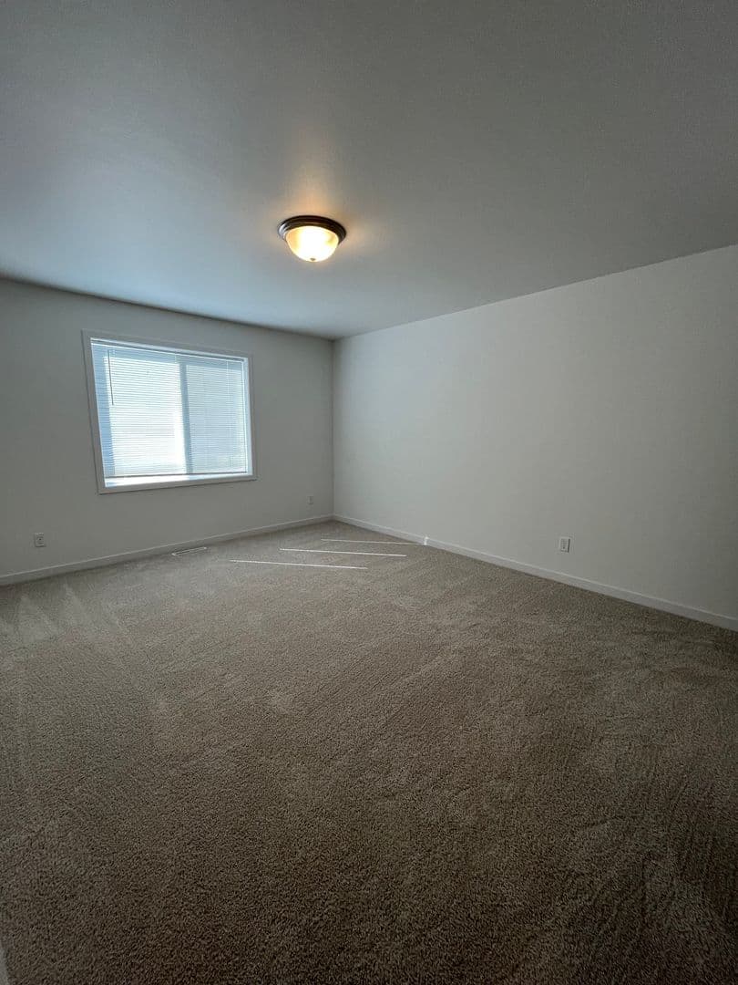 West Fargo Townhome: 6135 Martin Ln W