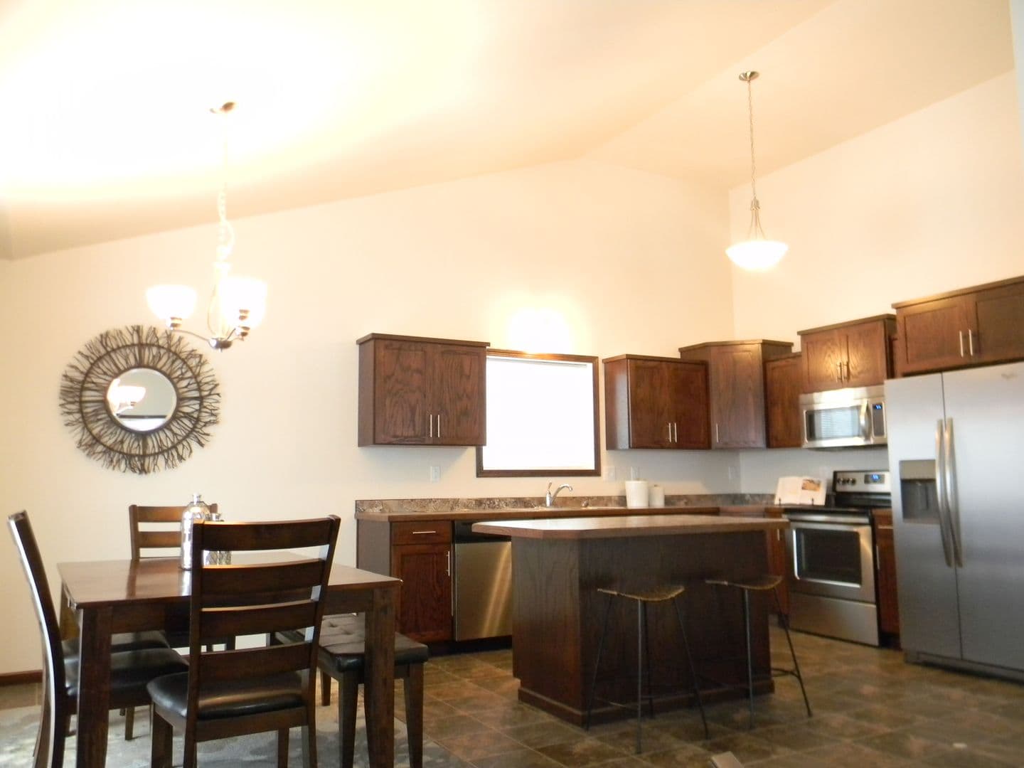 West Fargo House: 521 Foxtail Dr