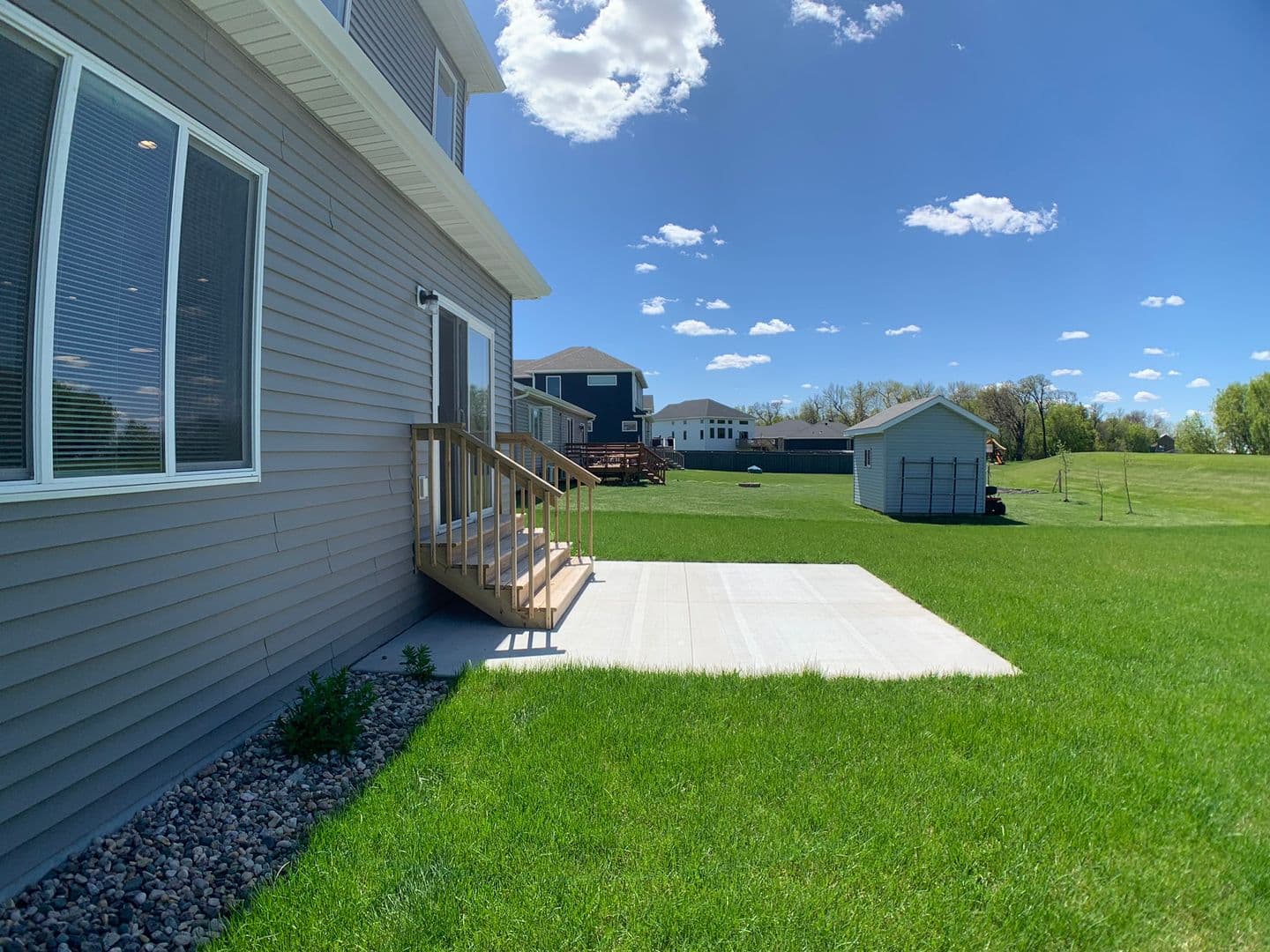 West Fargo House: 1360 Goldenwood Dr NW