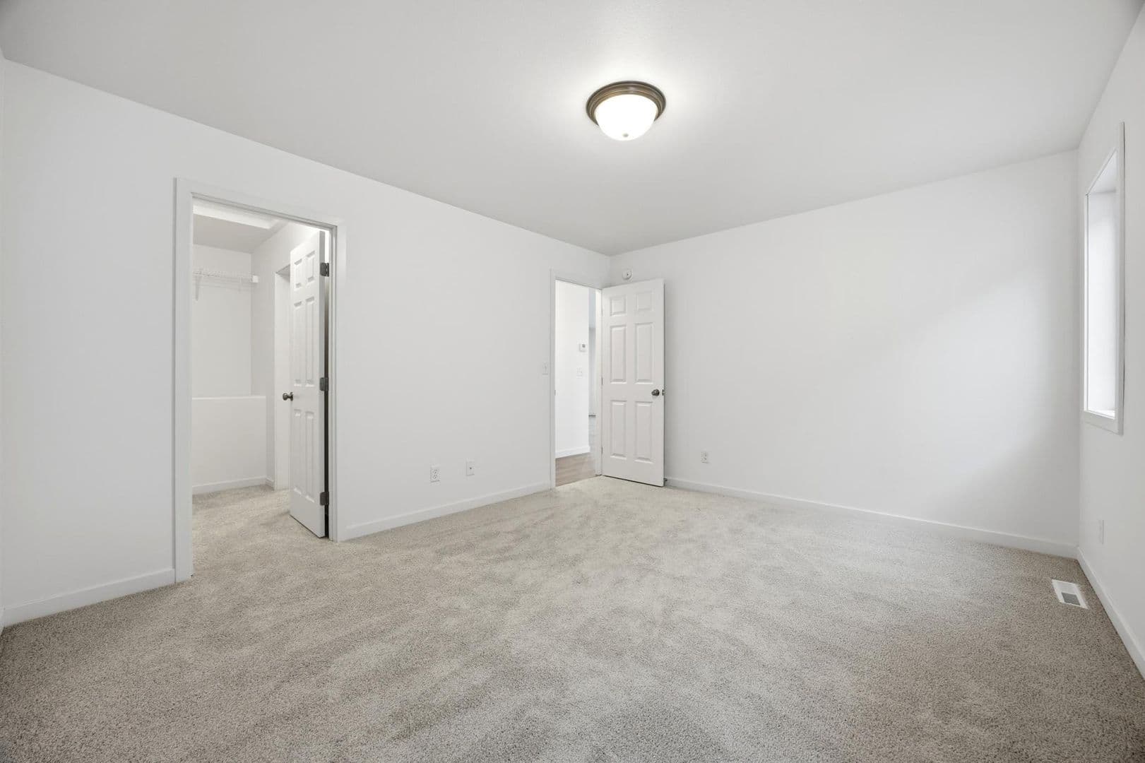 Horace House: 6743 68th Ave S