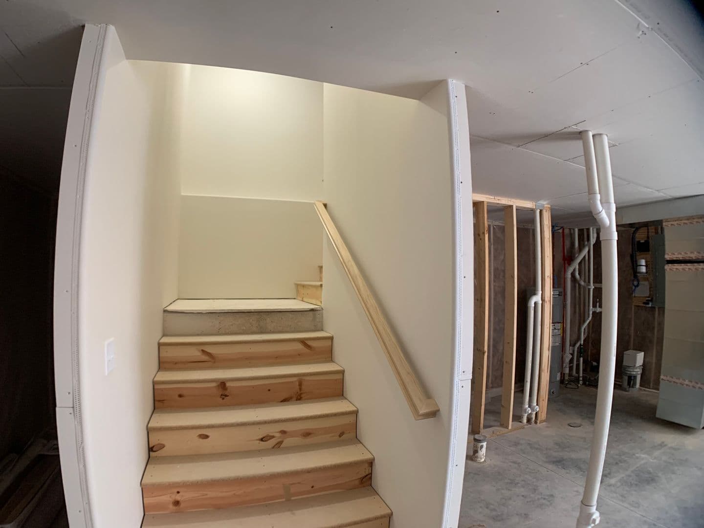 West Fargo House: 1360 Goldenwood Dr NW