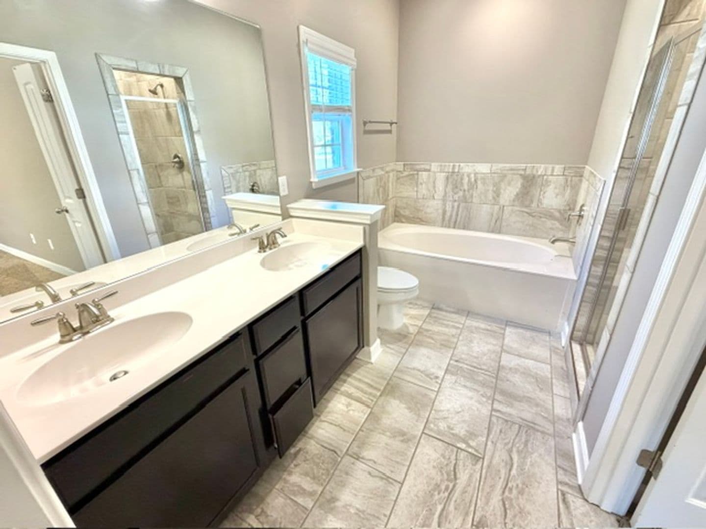 Byhalia Apartment: 45 Winston Cove North