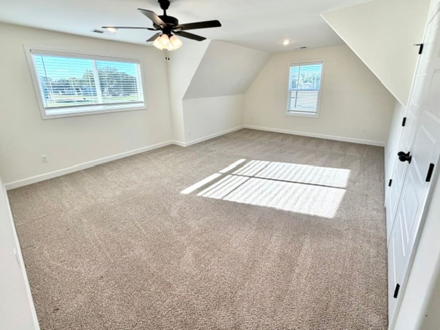 Byhalia Apartment: 551 Centerline Roper Loop