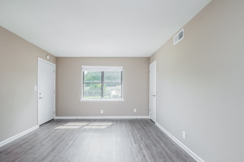 Olive Branch Apartment: 9455 Goodman Road