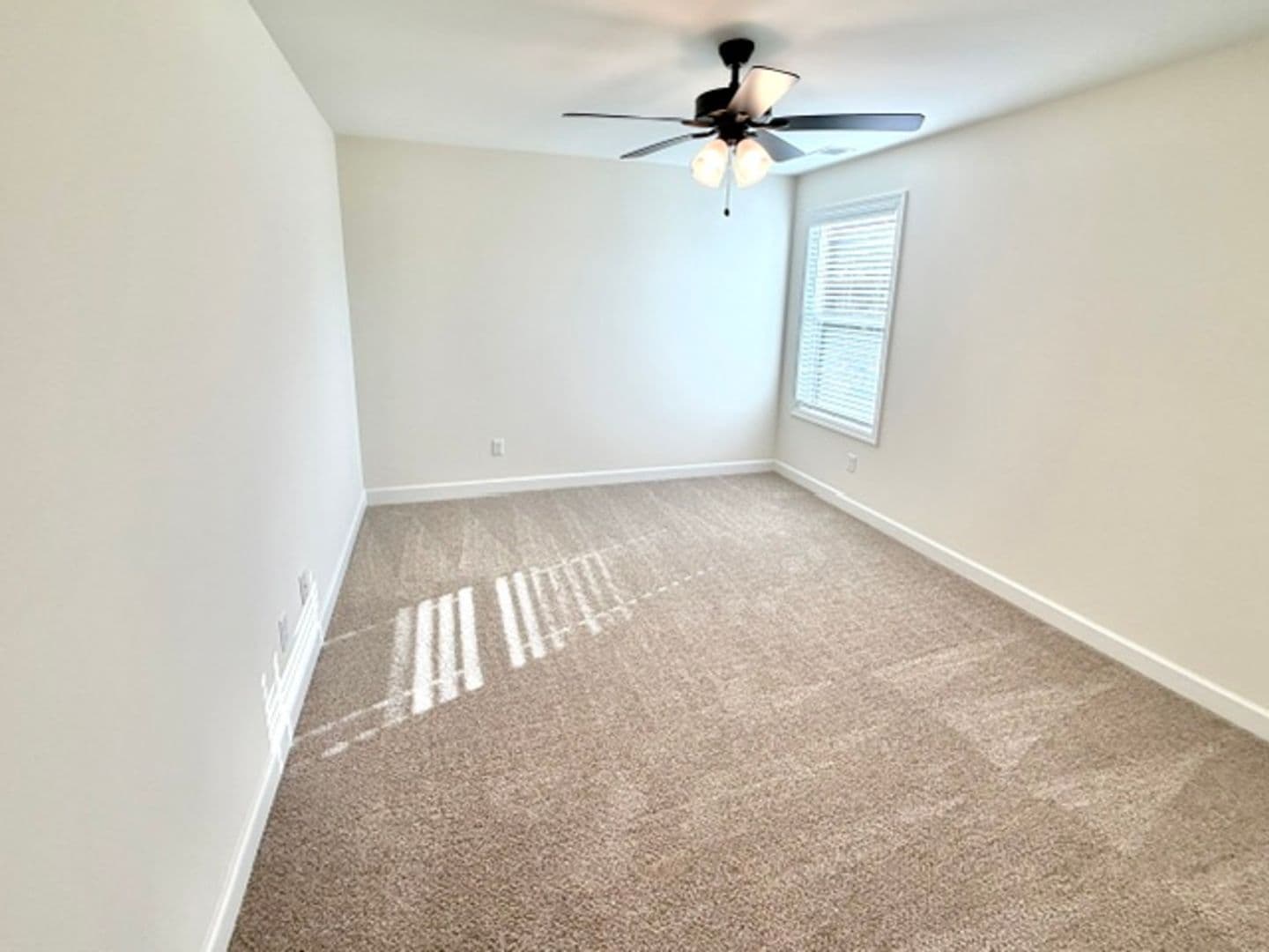 Byhalia Apartment: 551 Centerline Roper Loop
