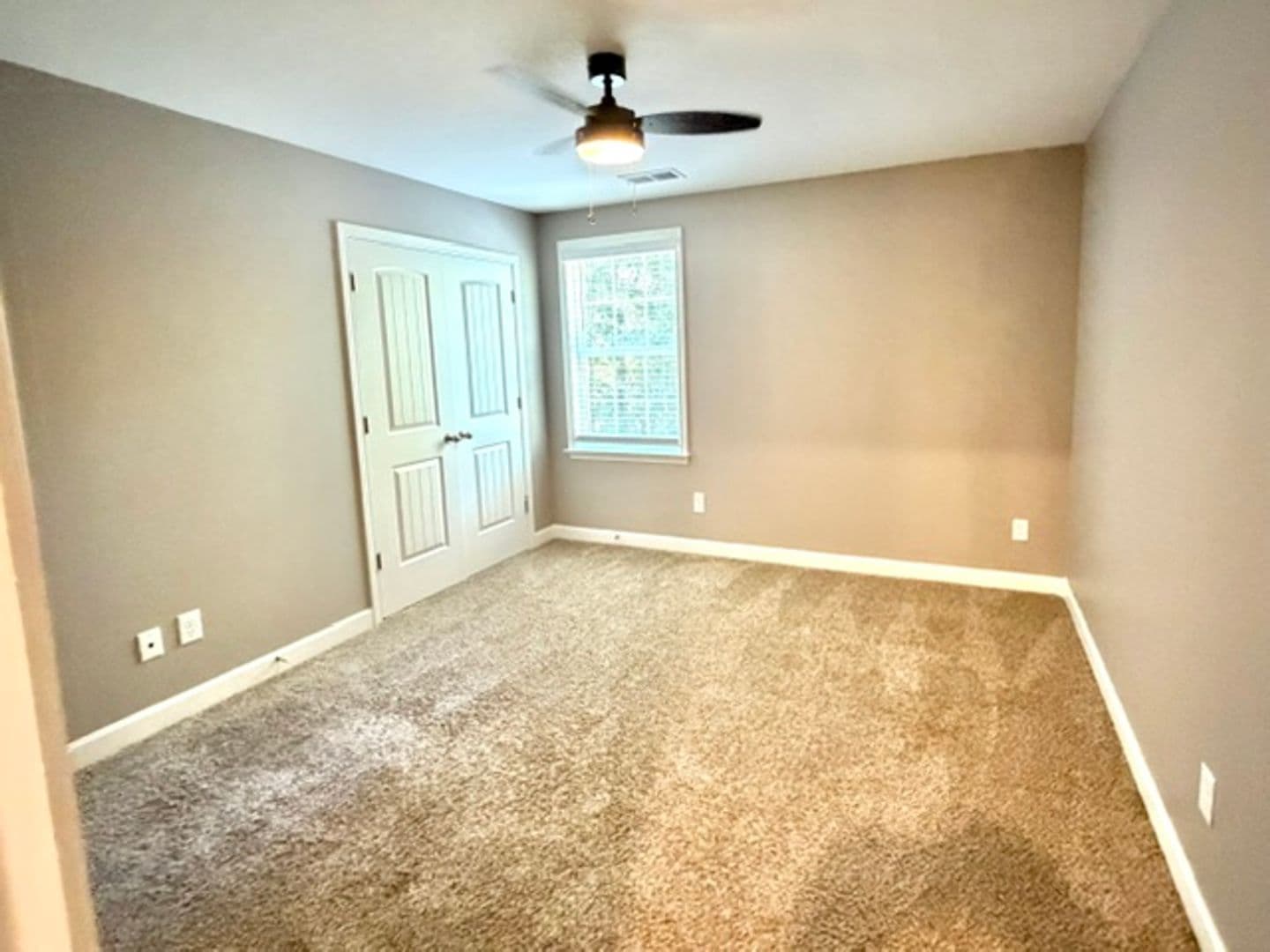 Byhalia Apartment: 45 Winston Cove North