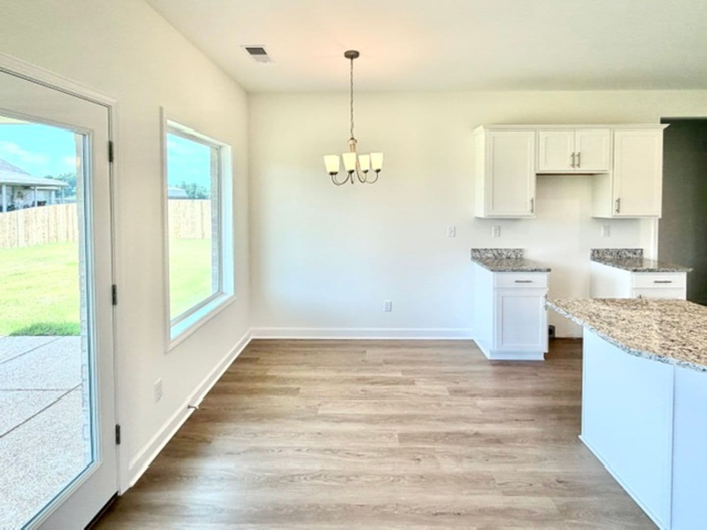 Somerville Apartment: 165 Summer Rose Ln