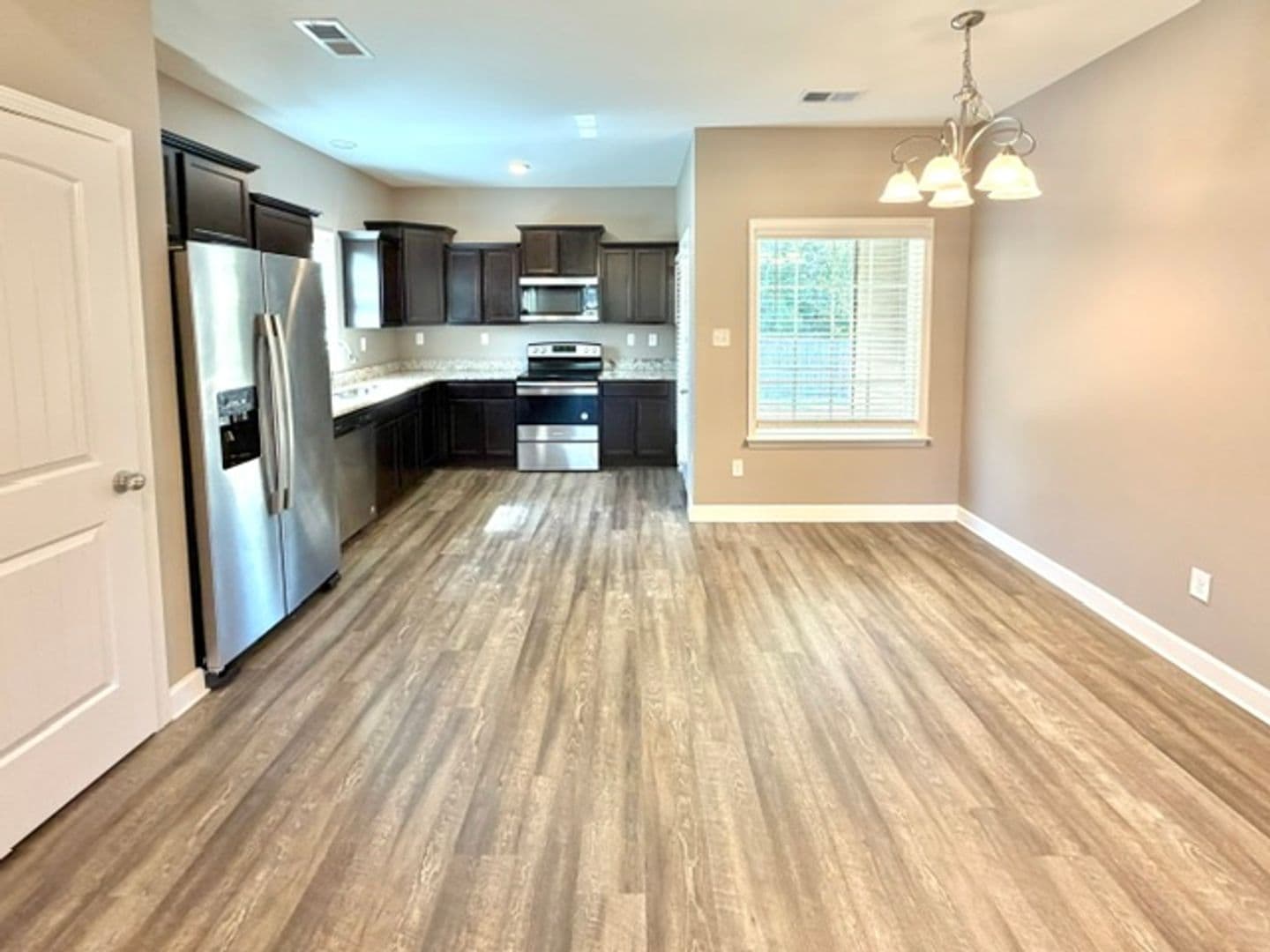 Byhalia Apartment: 45 Winston Cove North