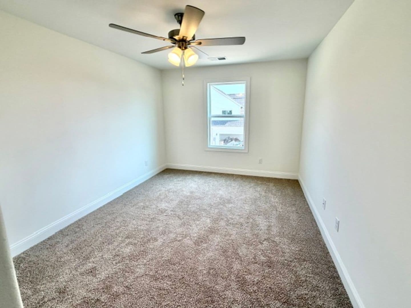 Olive Branch House: 7422 Newbury Dr