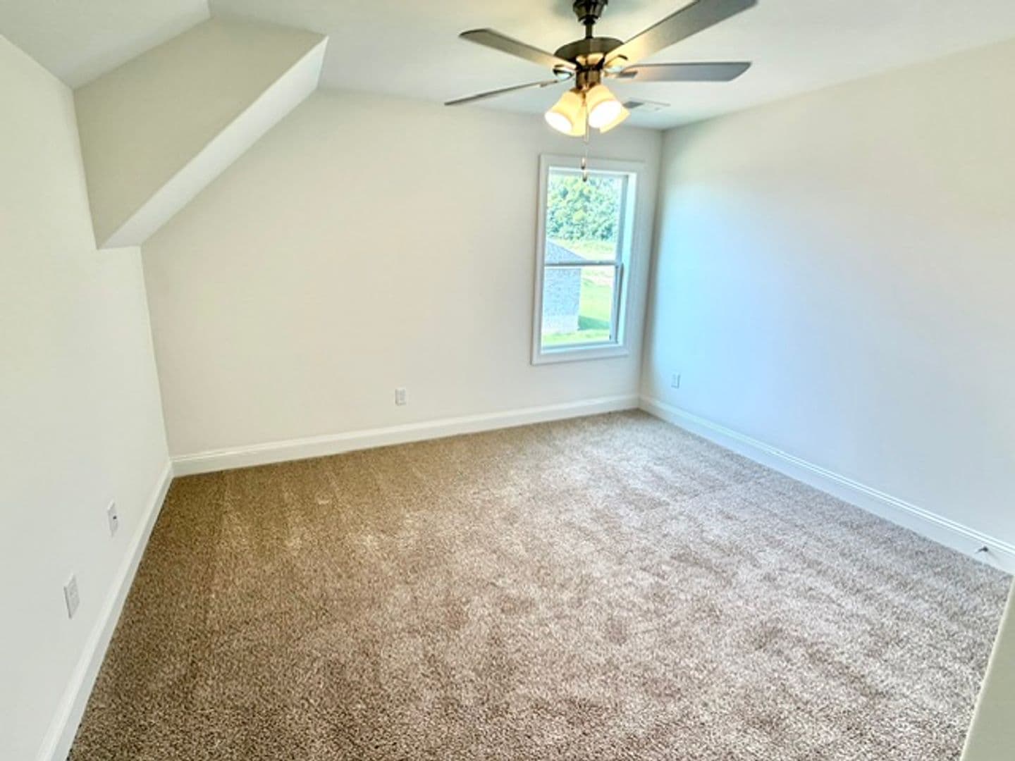 Olive Branch House: 7422 Newbury Dr