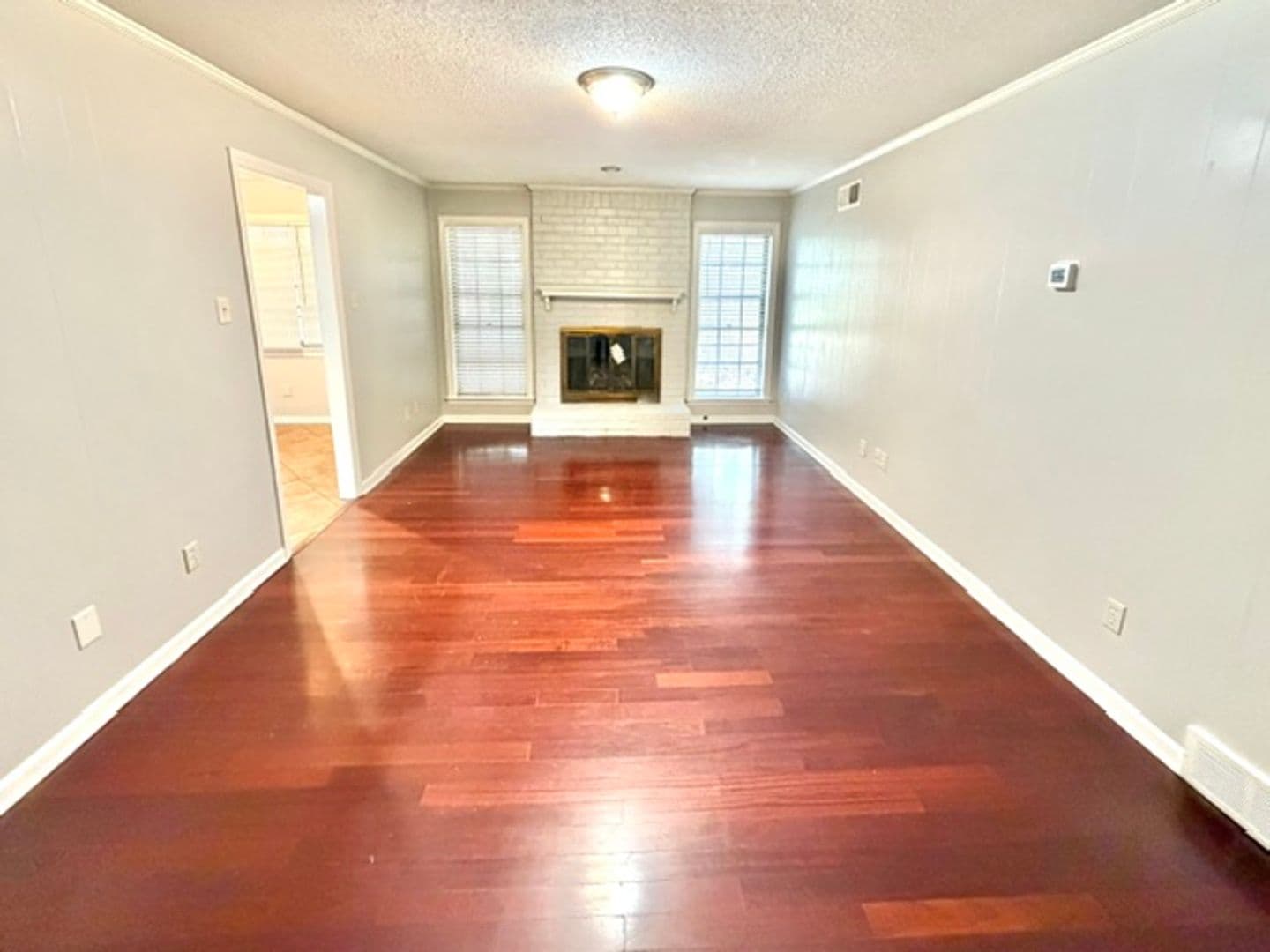 Bartlett Apartment: 5712 Robin Hop Lane