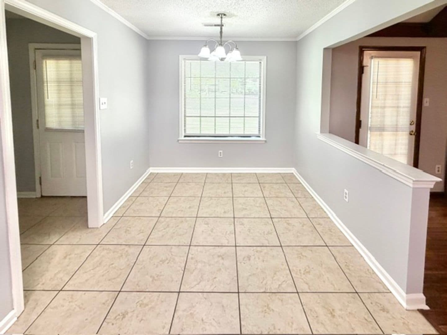 Cordova Apartment: 8660 Edney Ridge Dr