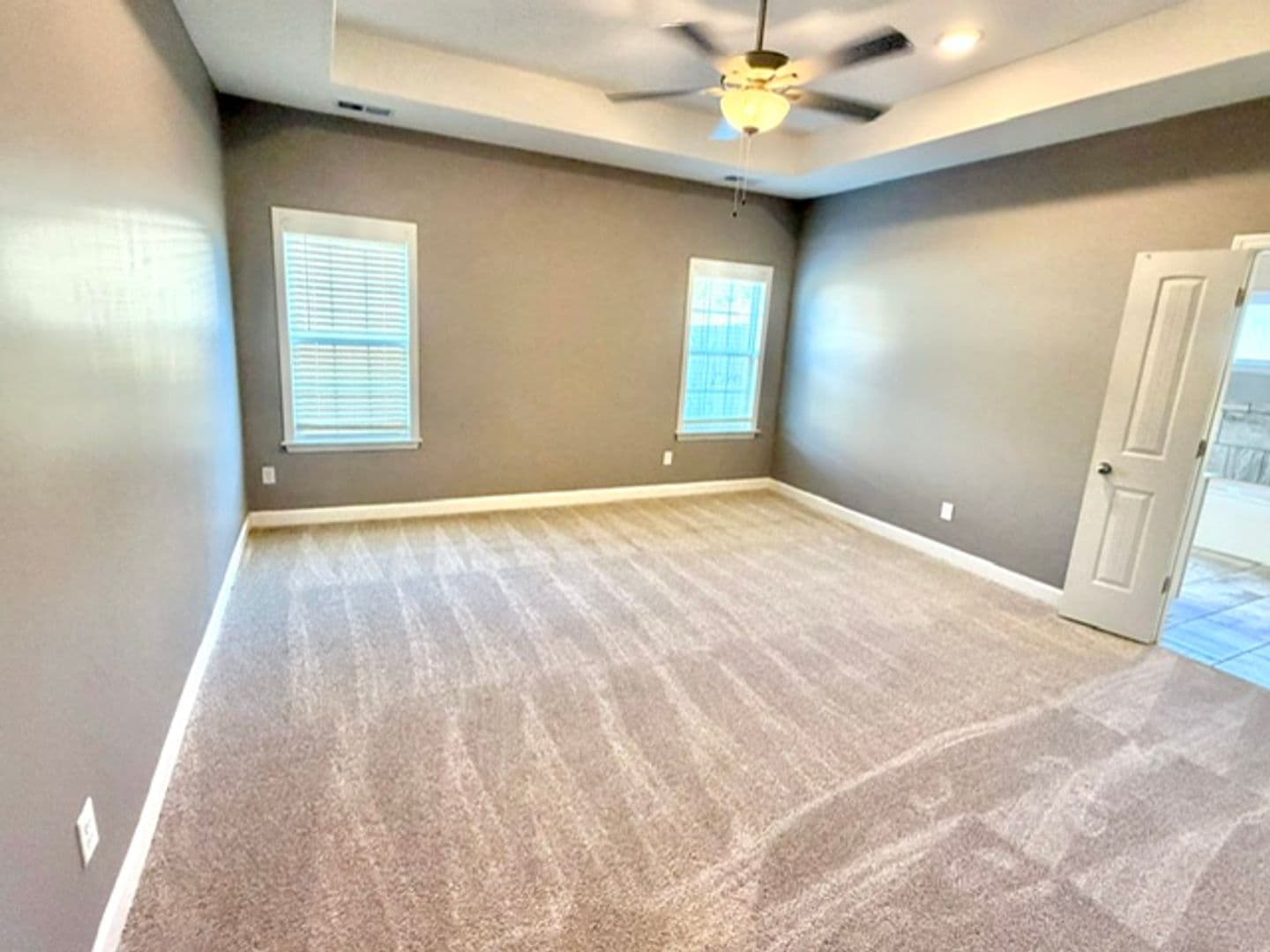 Horn Lake Apartment: 5726 Matthew Drive