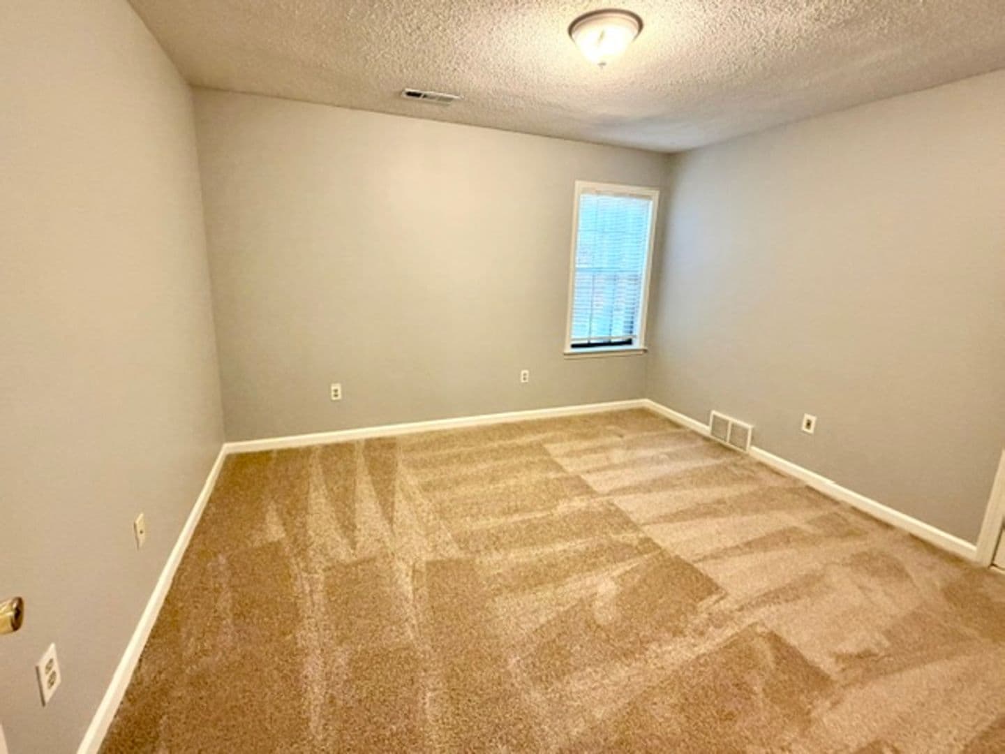 Cordova Apartment: 8660 Edney Ridge Dr