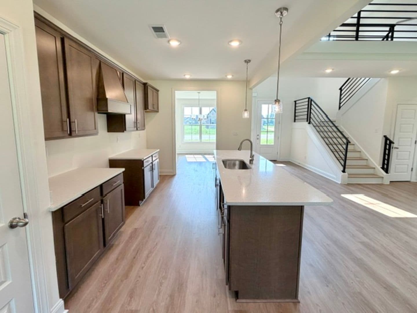 Olive Branch House: 7422 Newbury Dr