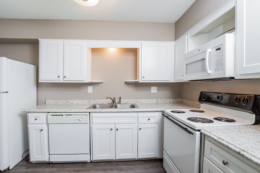 Olive Branch Apartment: 9455 Goodman Road