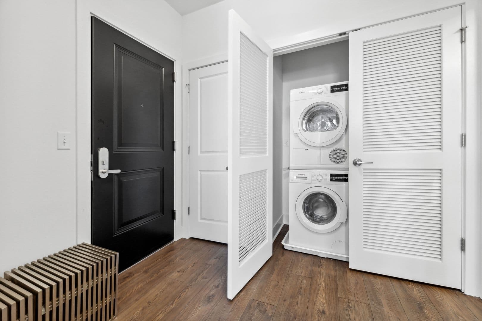 Garfield Apartment: 99 Passaic Street
