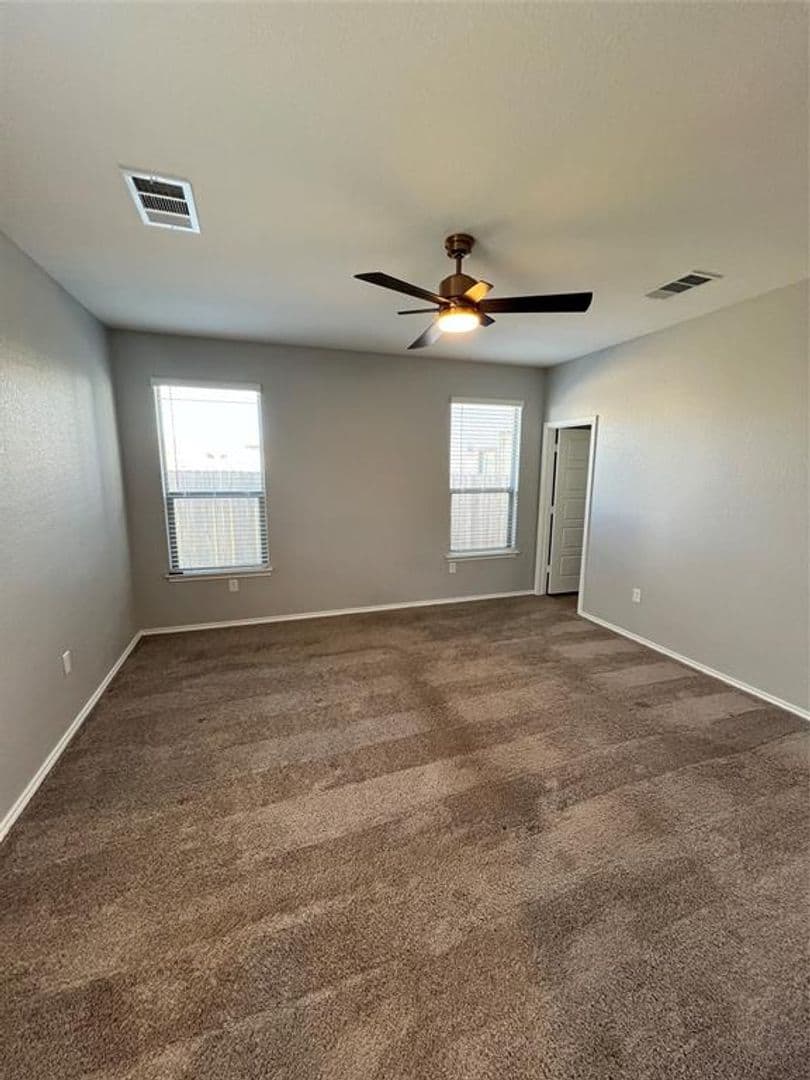 Del Valle House: 6516 Carriage Pines Drive