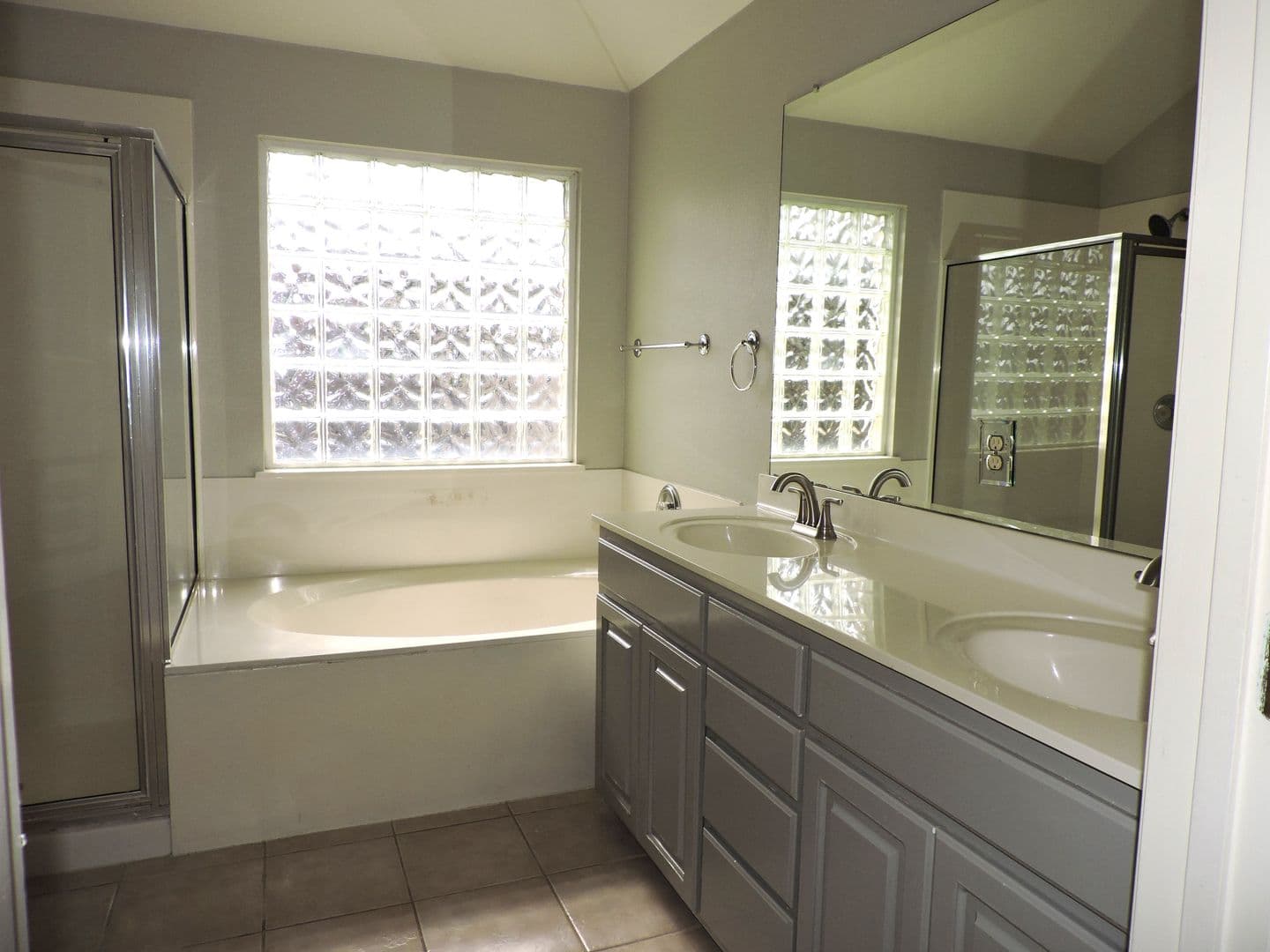 Pflugerville House: 617 Kingston Lacy Blvd.