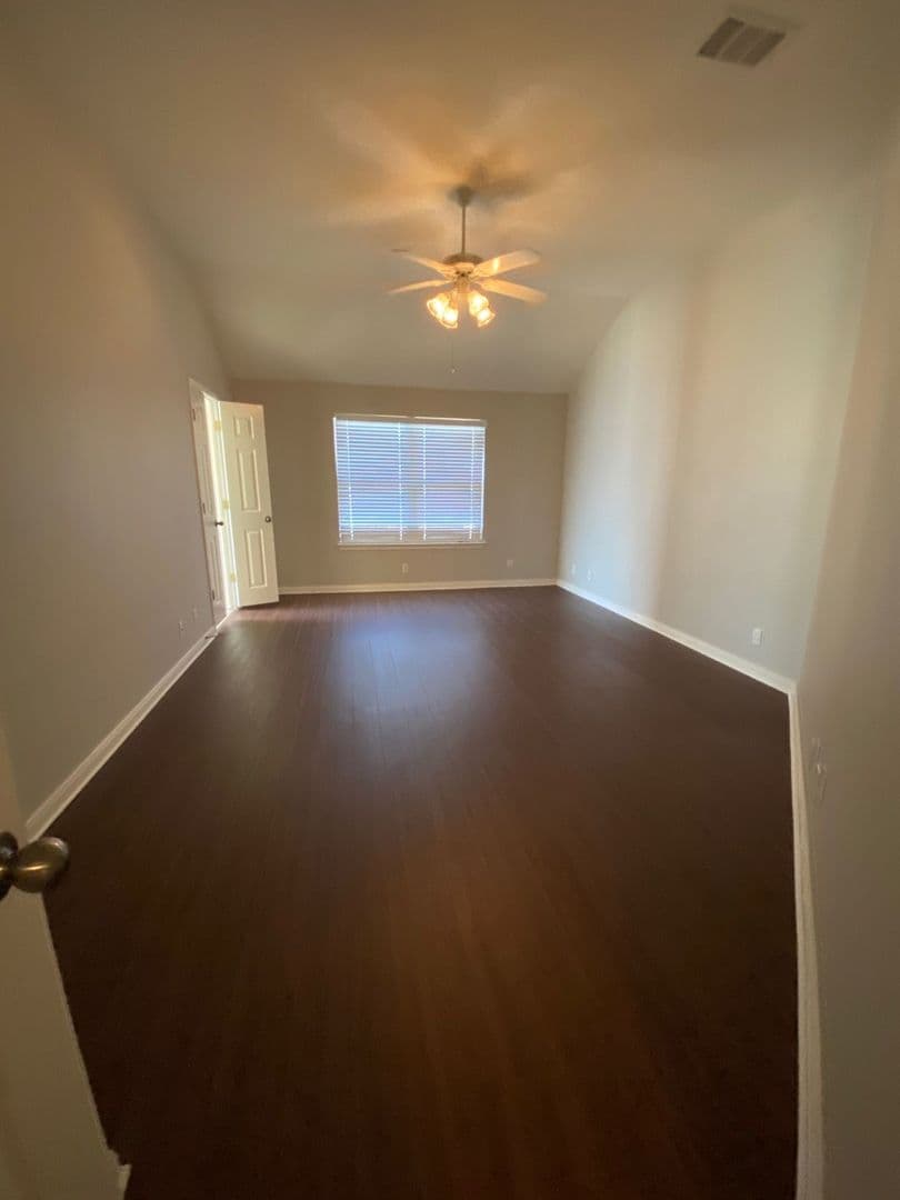Pflugerville House: 617 Kingston Lacy Blvd.