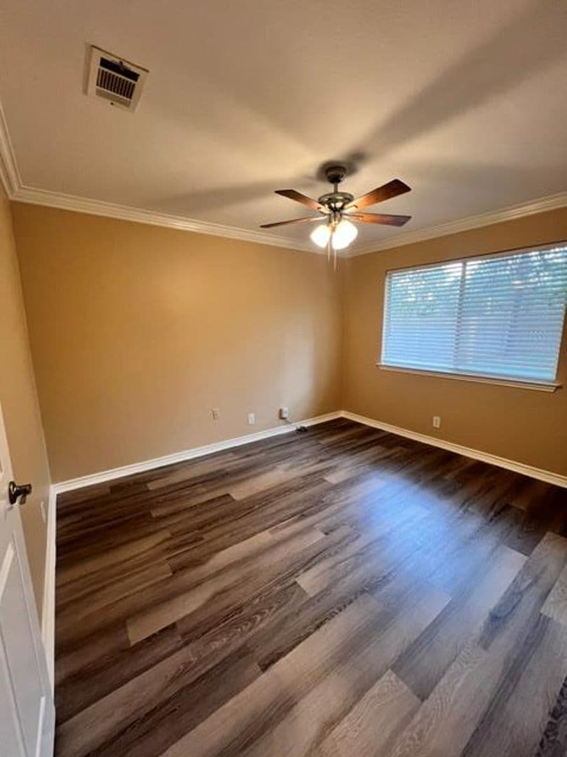 Austin House: 13330 Water Oak Lane, Unit A