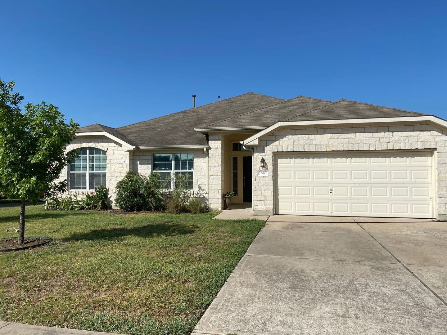 Pflugerville House: 617 Kingston Lacy Blvd.