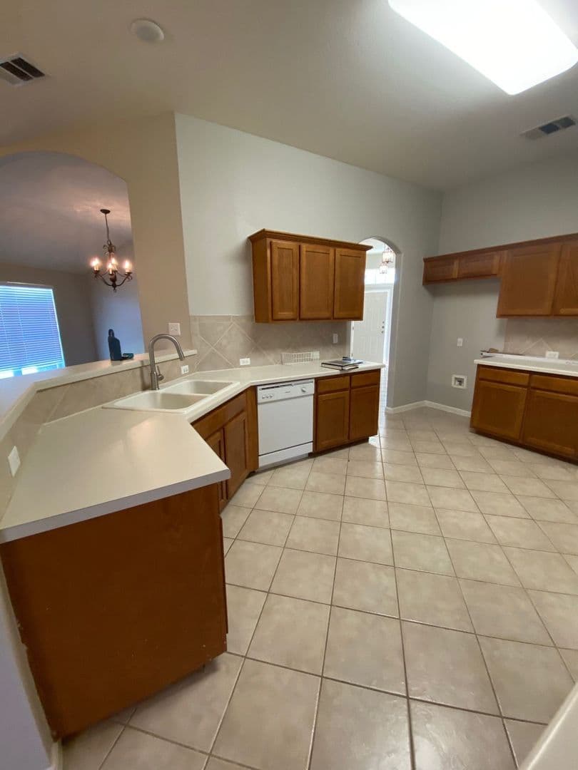Pflugerville House: 617 Kingston Lacy Blvd.