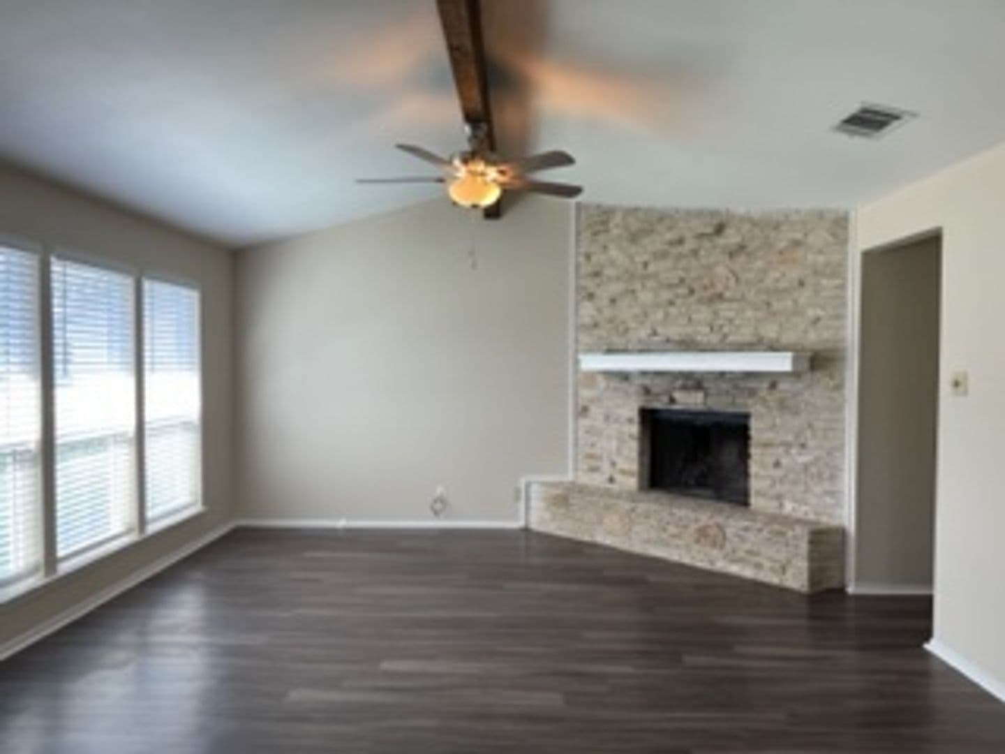 Round Rock House: 606-B Country Aire